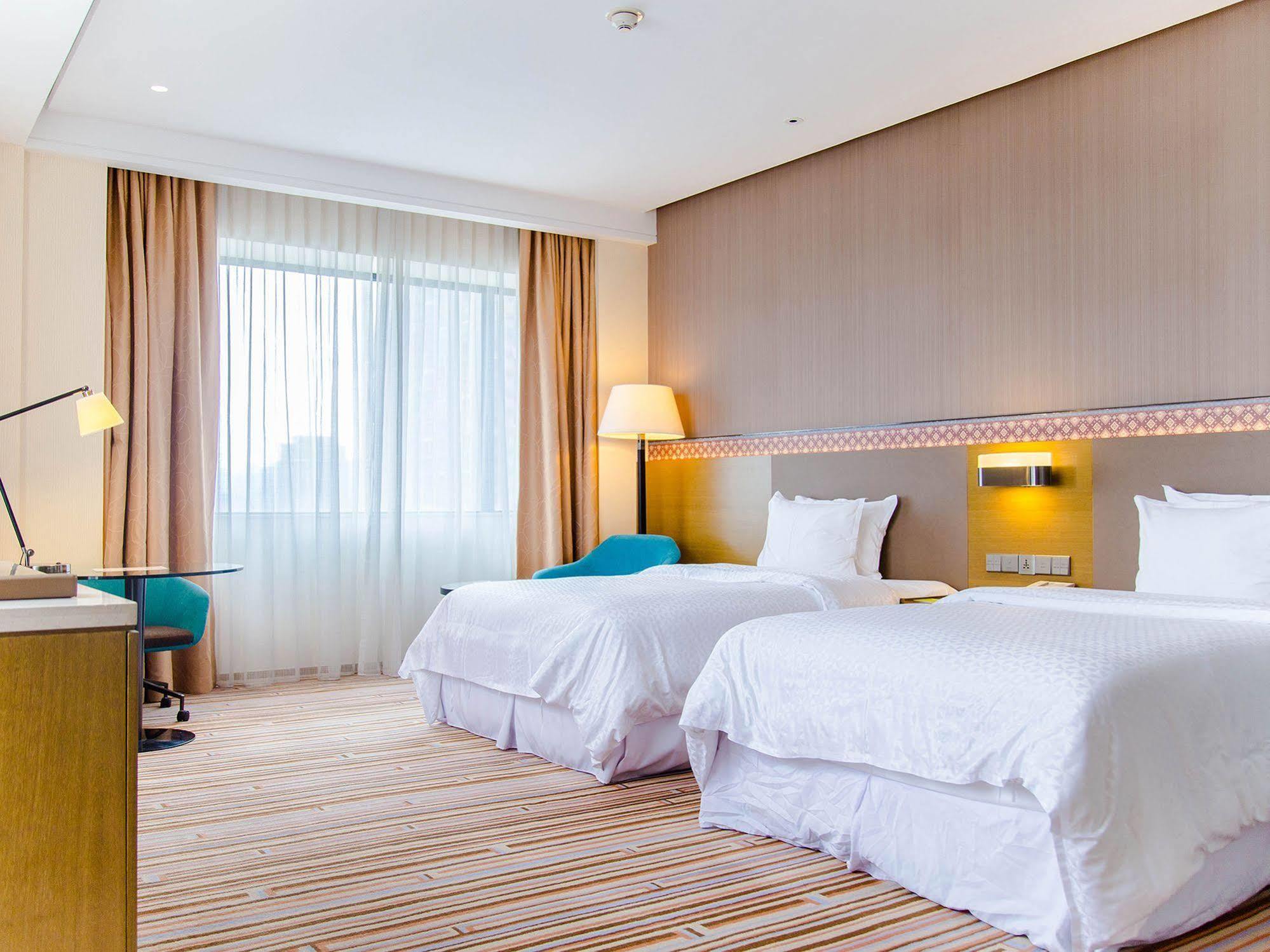 Four Points By Sheraton Guilin Lingui Hotel Luaran gambar