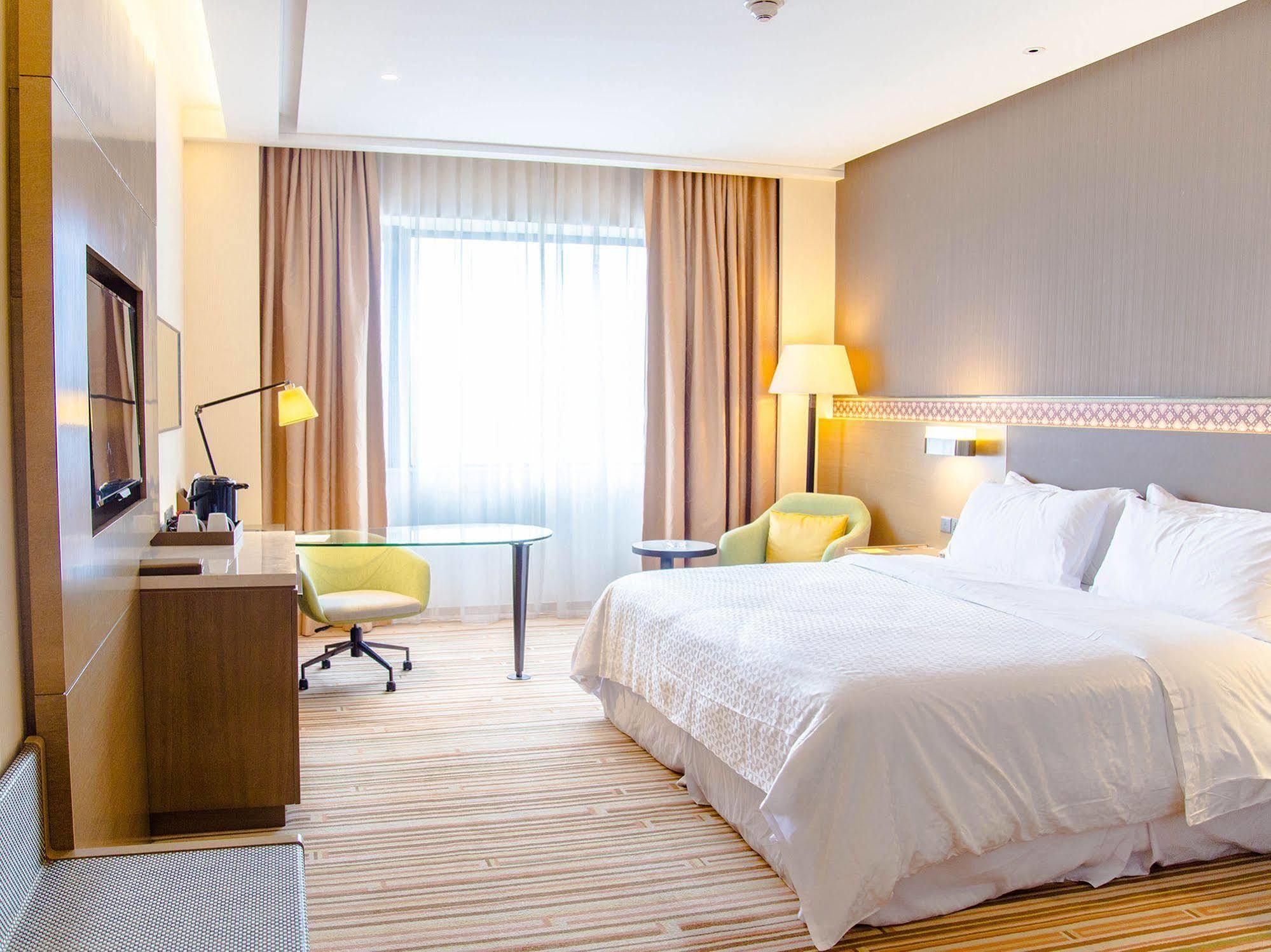 Four Points By Sheraton Guilin Lingui Hotel Luaran gambar